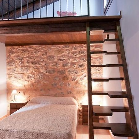Apartamentos Cine Capicol Albarracín Szoba fotó