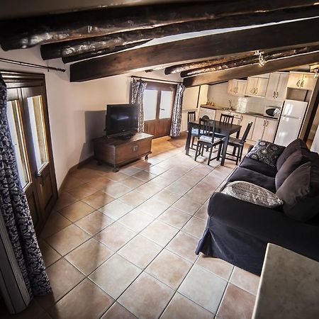 Apartamentos Cine Capicol Albarracín Kültér fotó