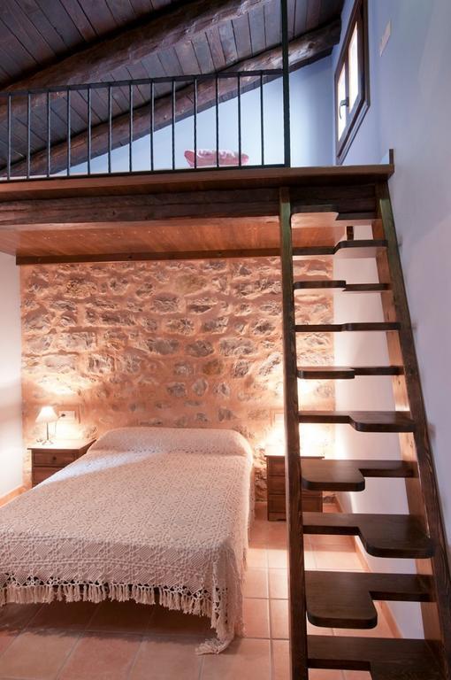 Apartamentos Cine Capicol Albarracín Szoba fotó
