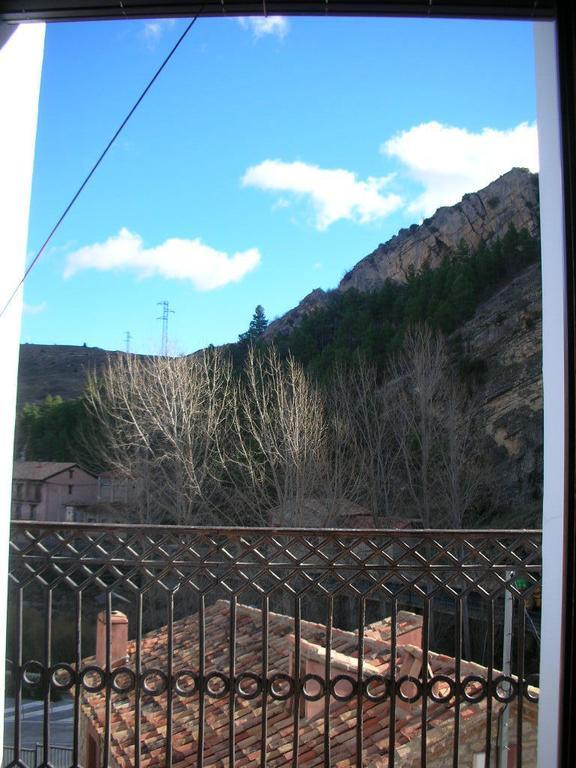Apartamentos Cine Capicol Albarracín Szoba fotó