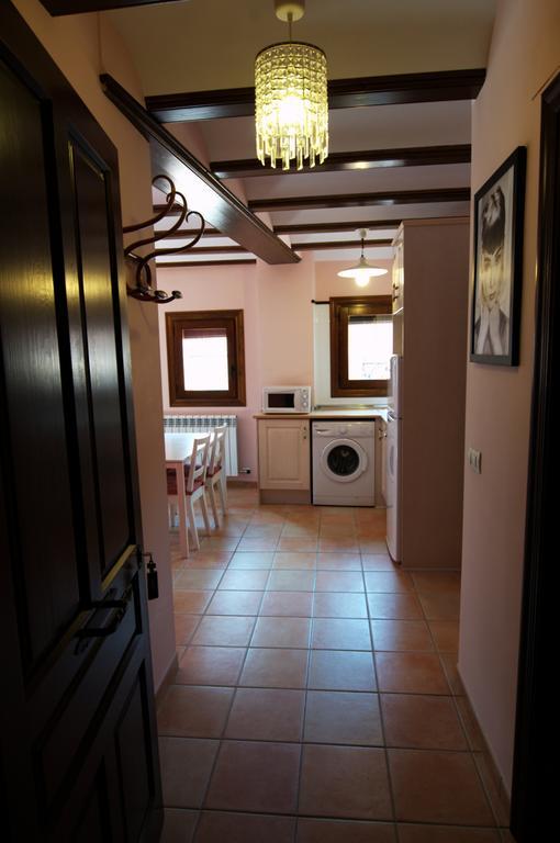 Apartamentos Cine Capicol Albarracín Szoba fotó