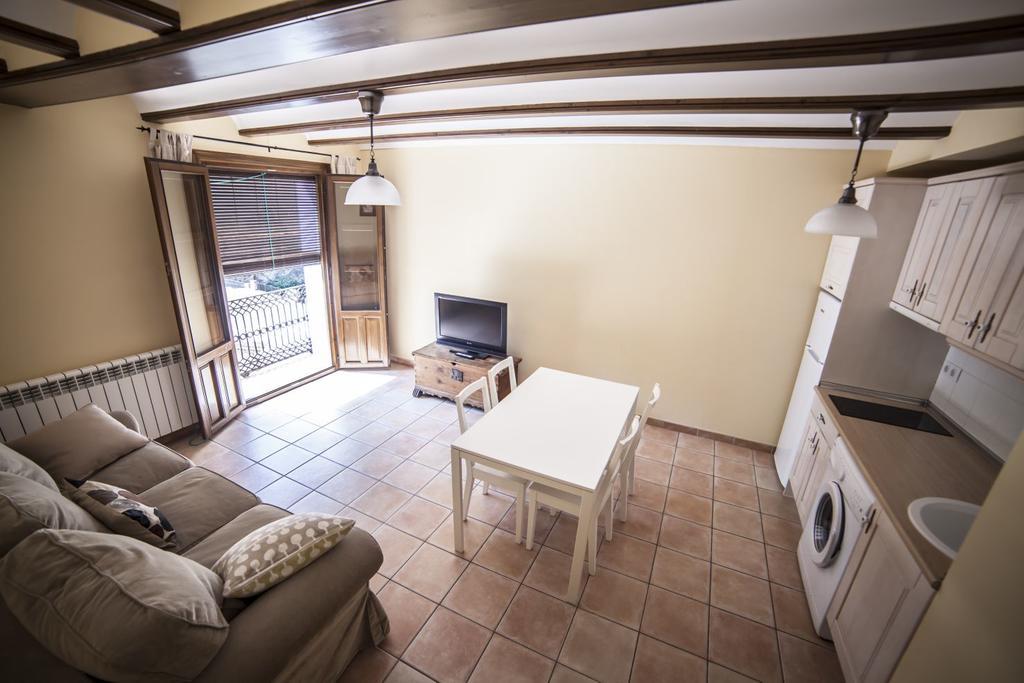Apartamentos Cine Capicol Albarracín Kültér fotó