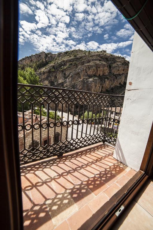 Apartamentos Cine Capicol Albarracín Kültér fotó