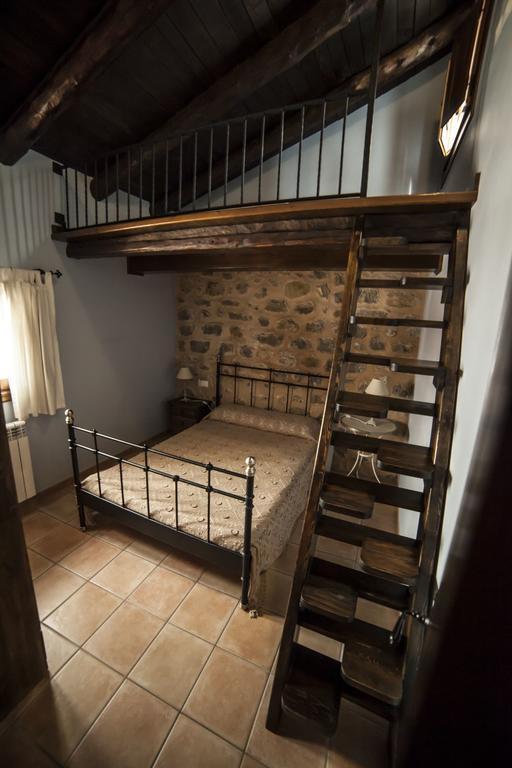 Apartamentos Cine Capicol Albarracín Kültér fotó